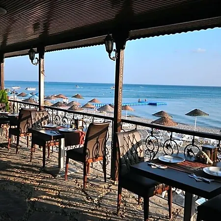 Diamond & Kumburgaz 4* Büyükçekmece