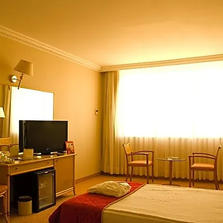 Diamond & Kumburgaz 4* Büyükçekmece